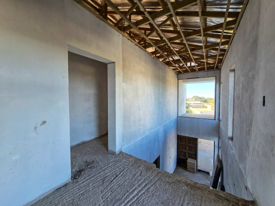 4 Bedroom Property for Sale in Stilbaai Wes Western Cape
